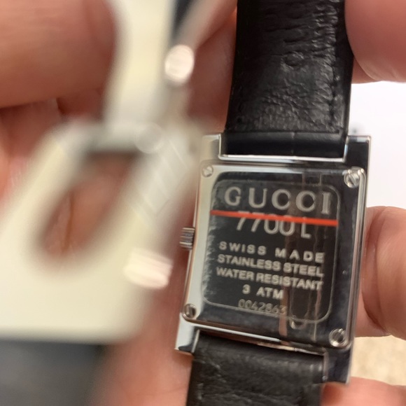 [AUTH] LADIES GUCCI WATCH 7700L *IMMACULATE COND* - Picture 2 of 8